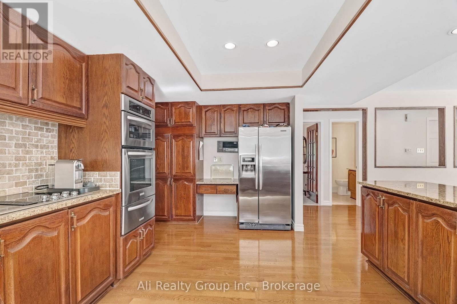 4 ROYAL COUNTY DOWNS - Image 16