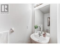 1228 Elizabeth Mackenzie Drive, Pickering, ON L1X0S3 Photo 26