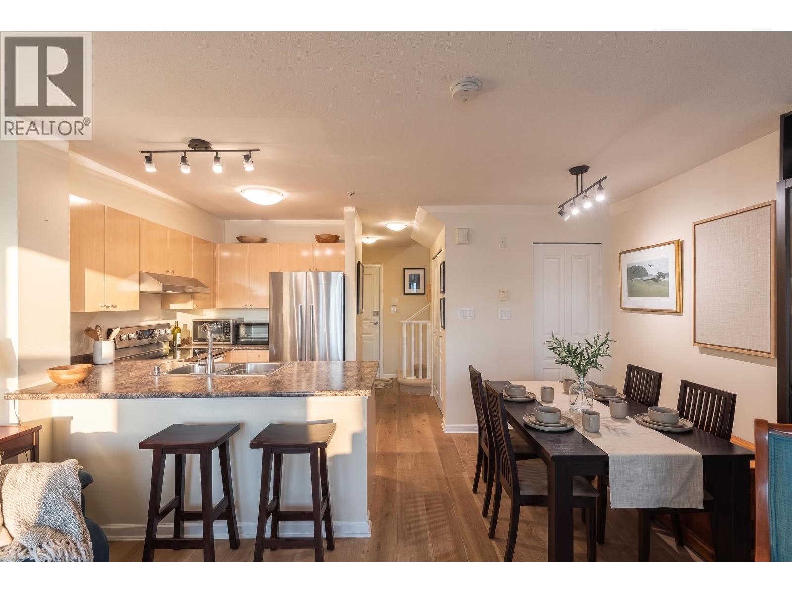3228 HEATHER STREET, Vancouver — photo 5