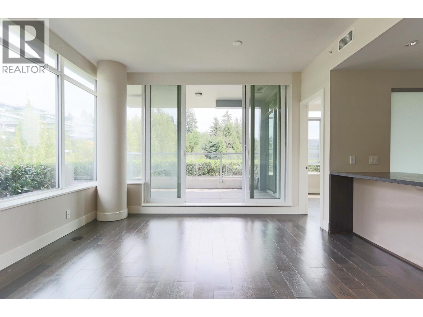 #600 866 ARTHUR ERICKSON PLACE Place, West Vancouver, British Columbia, V7T0B2, West Vancouver, British Columbia — photo 4 of 5