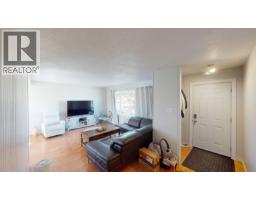 10515 104 Avenue, Fort St  John, BC V1J8E1 Photo 12