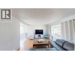 10515 104 Avenue, Fort St  John, BC V1J8E1 Photo 13