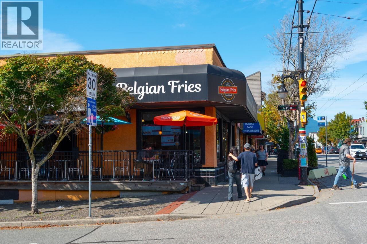 1777 E 4TH AVENUE, Vancouver