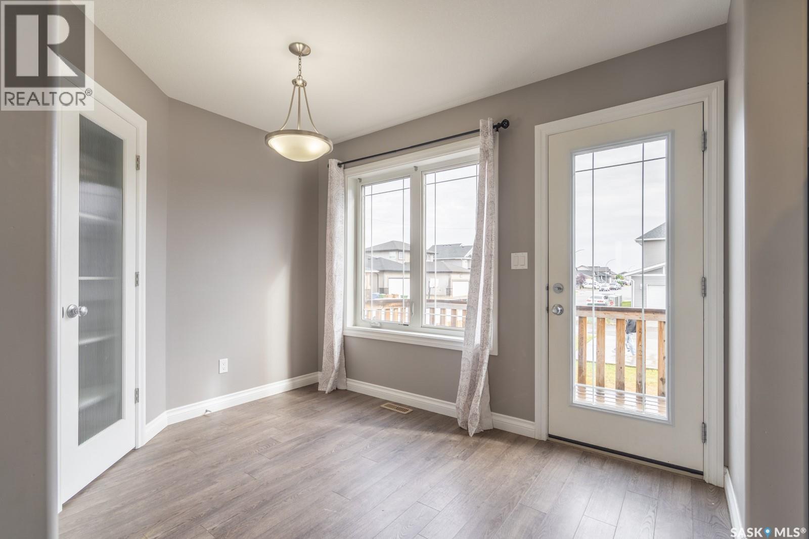 8701 Archer LANE - 8