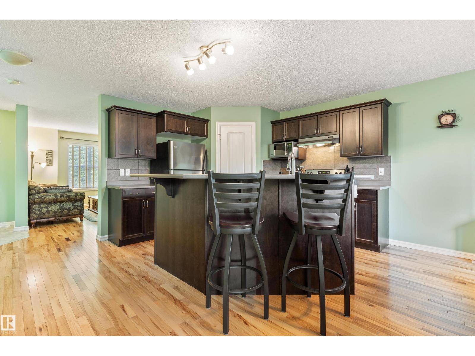 415 KEYSTONE WY - 12