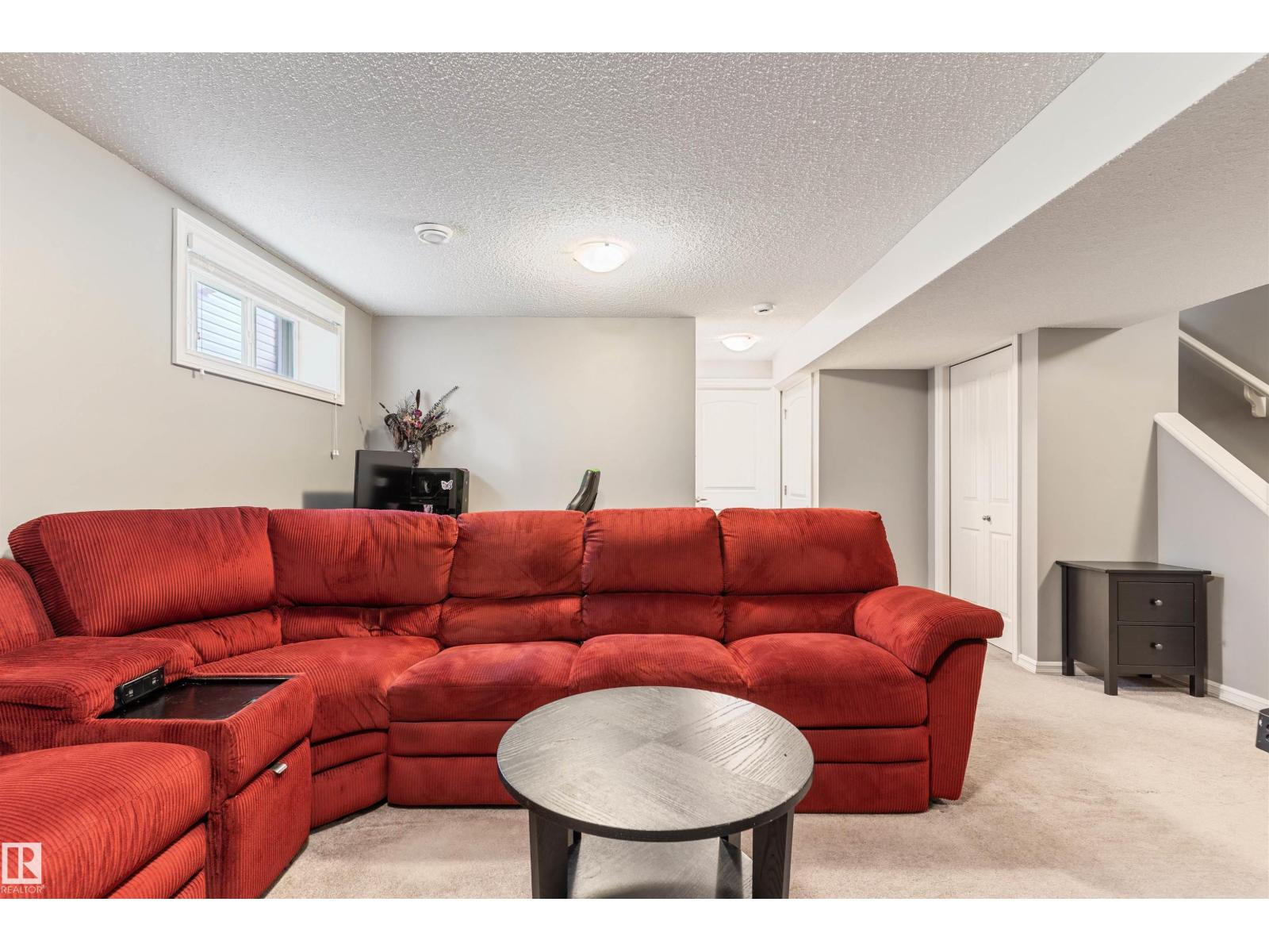 415 KEYSTONE WY - 33