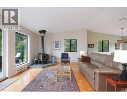 3640 East Rd, Denman Island, BC V0R1T0 Photo 13