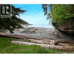 3640 East Rd, Denman Island, BC V0R1T0 Photo 37