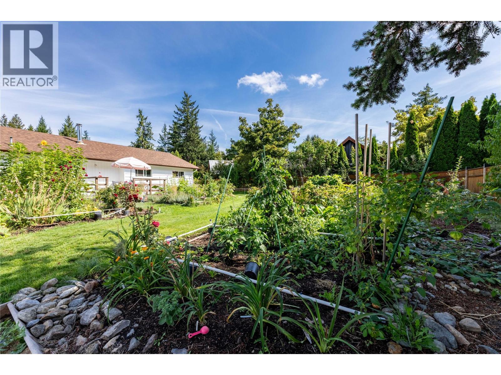 1441 20 Avenue SE Unit# 7, Salmon Arm