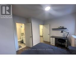 4 - 595 St Clair Avenue W, Toronto, ON M6C1A3 Photo 13