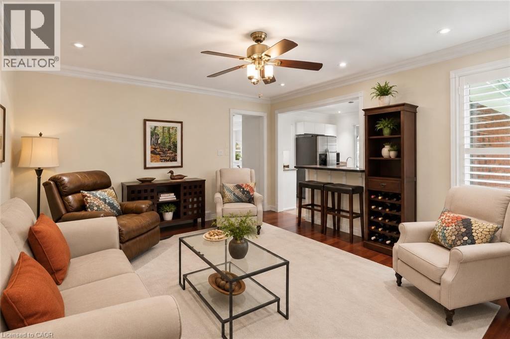 54 THE PROMENADE Street - 17