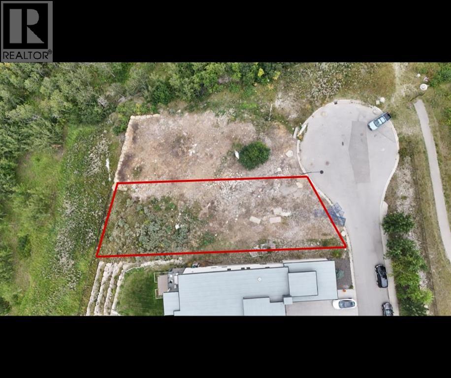 46 Coulee Lane Southwest, Calgary, Alberta, T3H5J6, Calgary, Alberta — photo 1 of 5