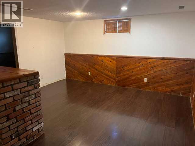 9 Sheridan Road W, Lethbridge — photo 8