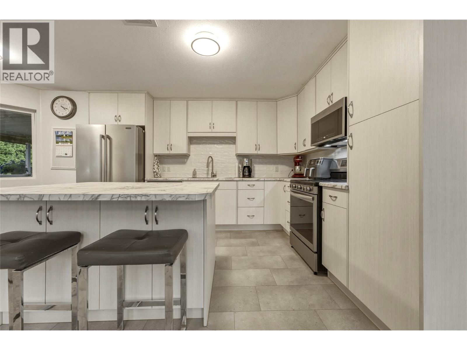 2419 Bradley Drive - 8