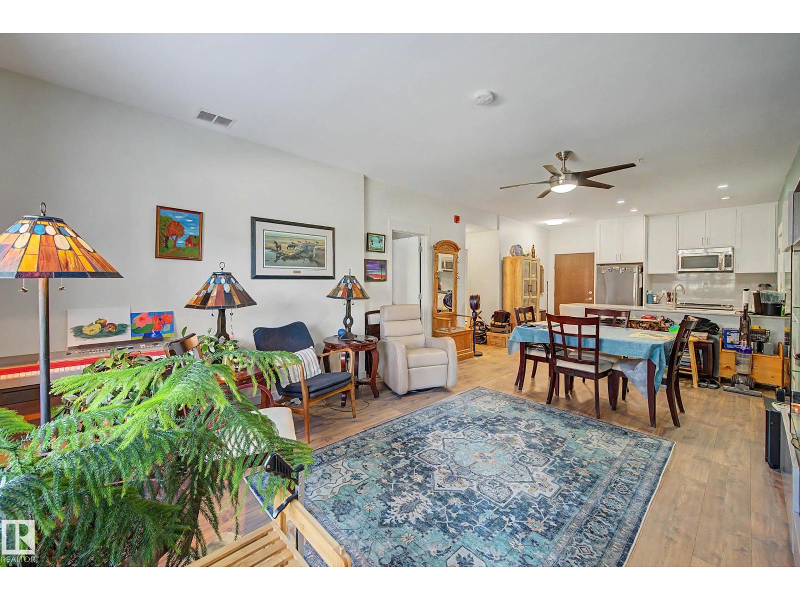 #103 5 ST LOUIS ST - 34