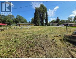 Living room of 678 MURIEL AVENUE · Prince George, BC