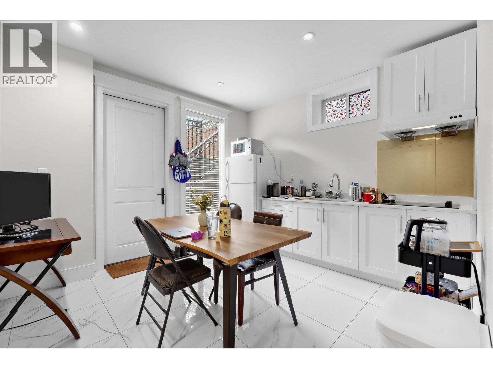 4555 W 9TH AVENUE, Vancouver