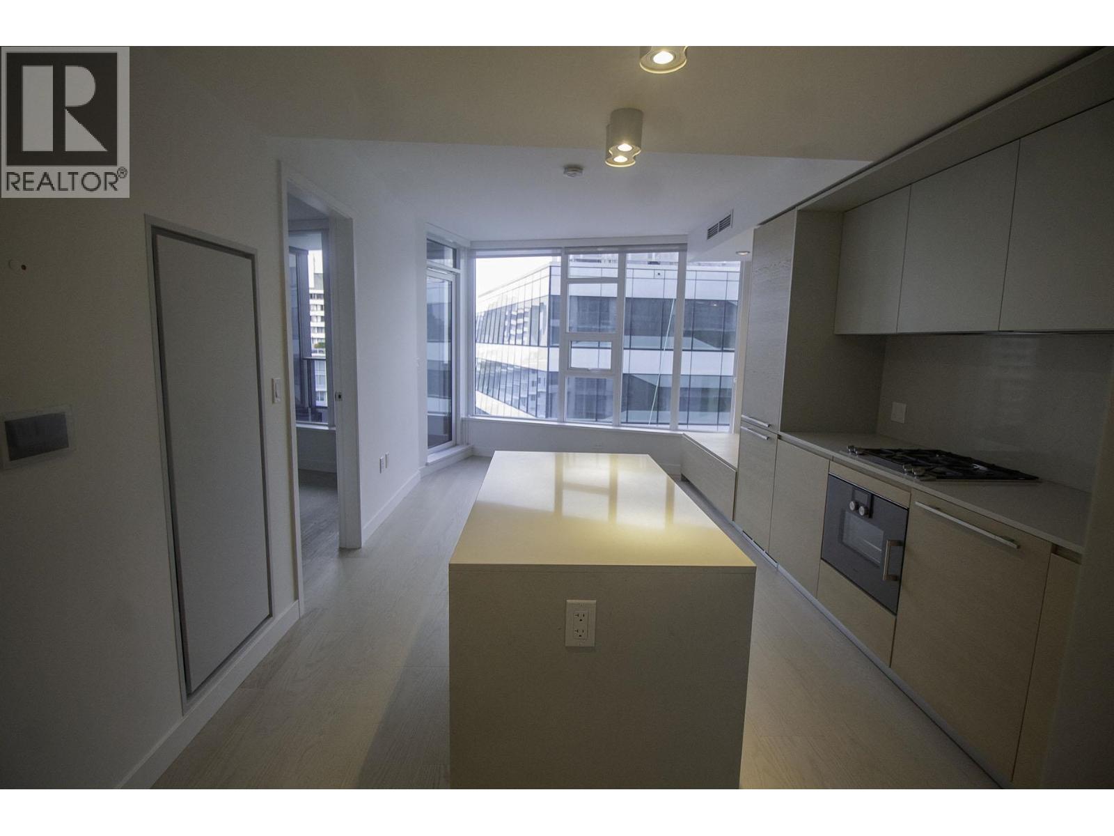2002 1289 HORNBY STREET, Vancouver