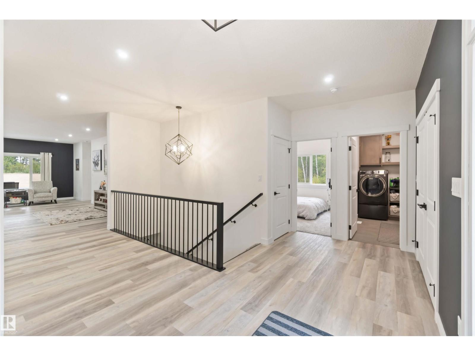 #9 53417 RANGE ROAD 14 - 6