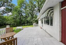 33 River Crescent, Sanford, MB R0G2J0 Photo 42