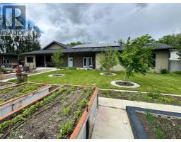 412 Queen Avenue, Monarch, AB T0L1M0 Photo 43