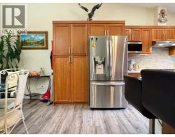 412 Queen Avenue, Monarch, AB T0L1M0 Photo 13