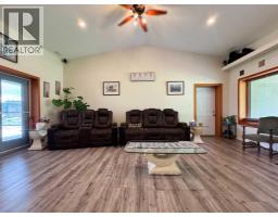 Dining room - 412 Queen Avenue, Monarch, AB T0L1M0 Photo 6
