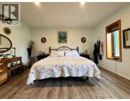 412 Queen Avenue, Monarch, AB T0L1M0 Photo 29