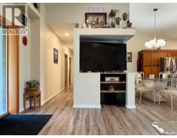 Laundry room - 412 Queen Avenue, Monarch, AB T0L1M0 Photo 8