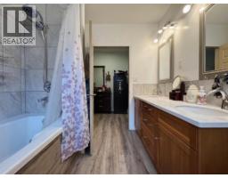 412 Queen Avenue, Monarch, AB T0L1M0 Photo 26