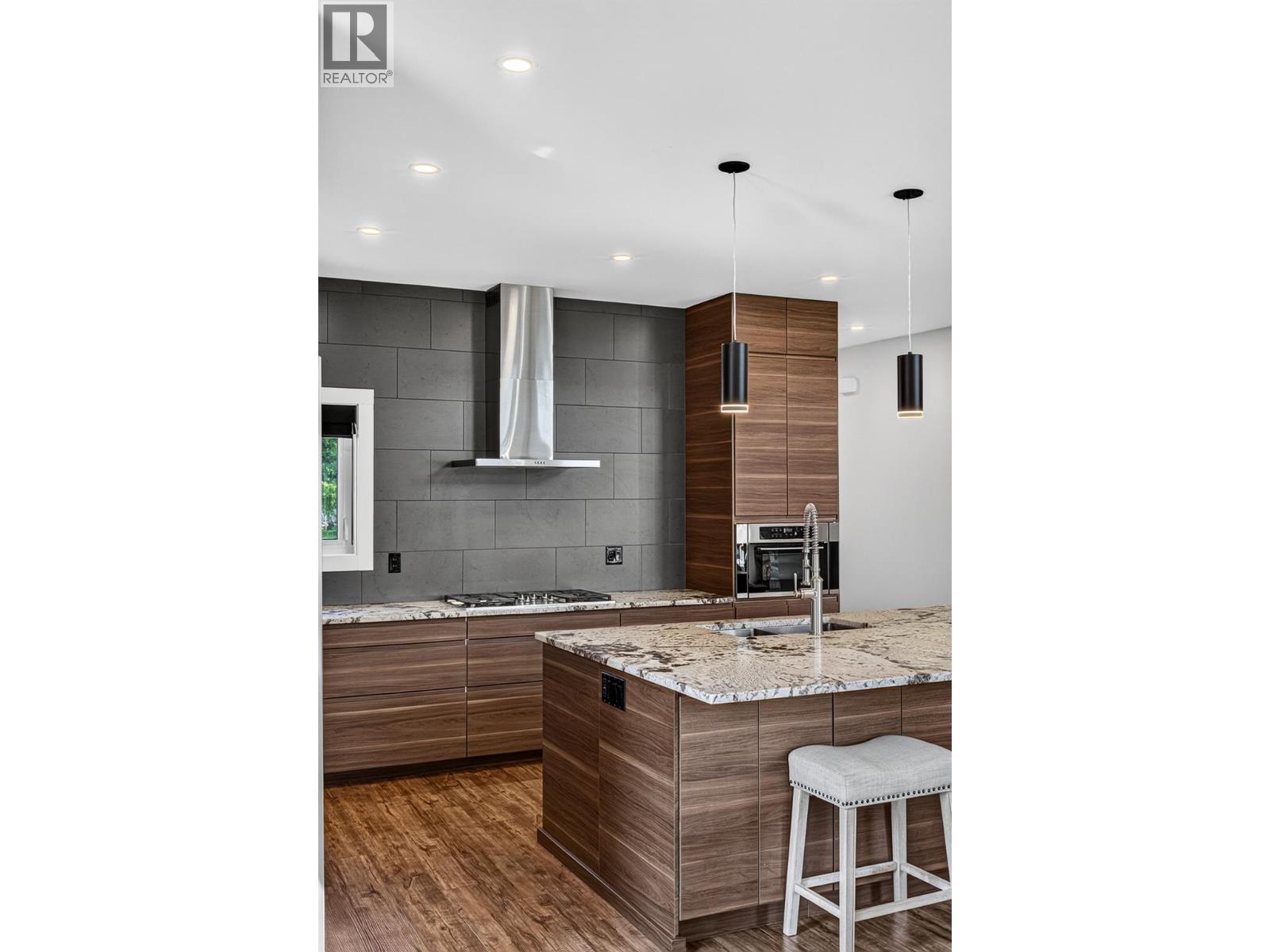 1305 Briarwood Place - 24