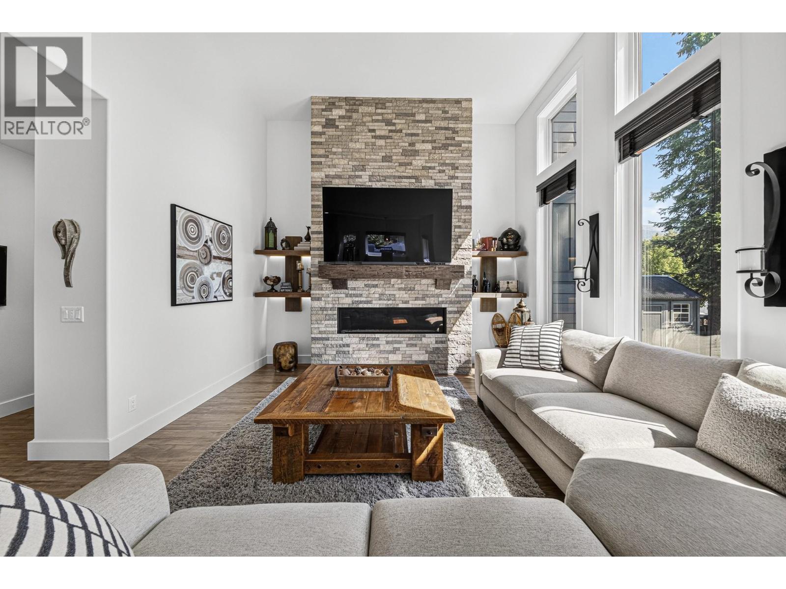 1305 Briarwood Place - 8