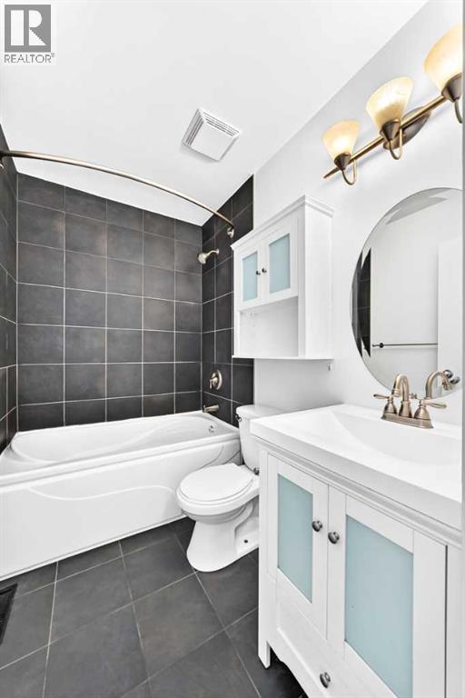 #11 4810 40 Avenue SW - 21