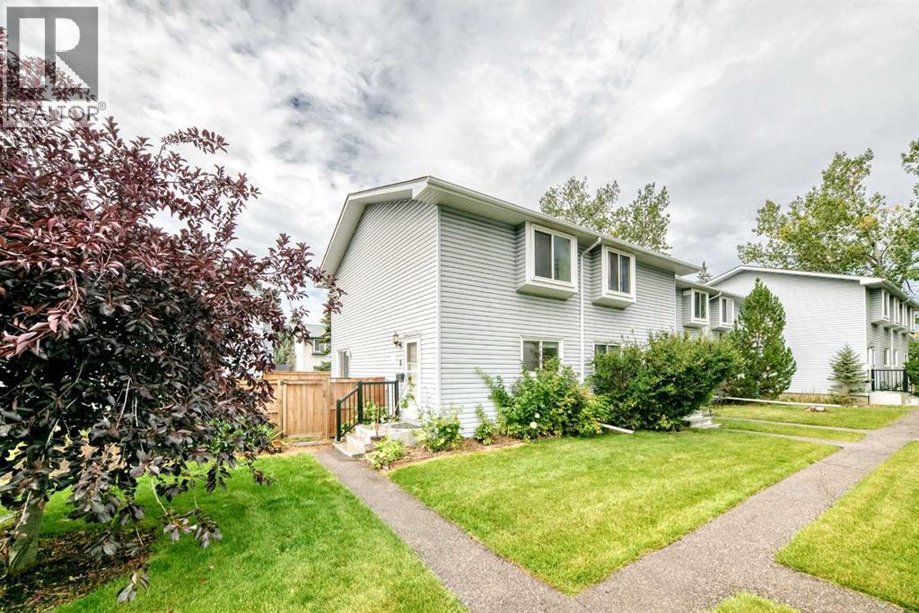 #11 4810 40 Avenue SW - 29
