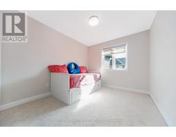 921 Clarkia Street, Ottawa, ON K1T0Y2 Photo 10