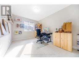 921 Clarkia Street, Ottawa, ON K1T0Y2 Photo 9