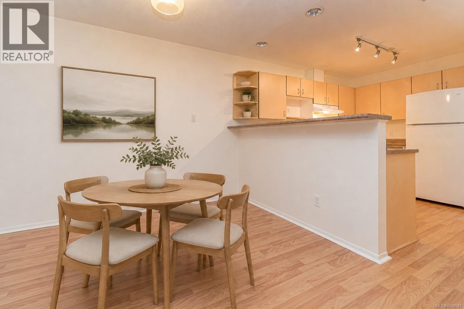 106 1015 Johnson Street, Victoria