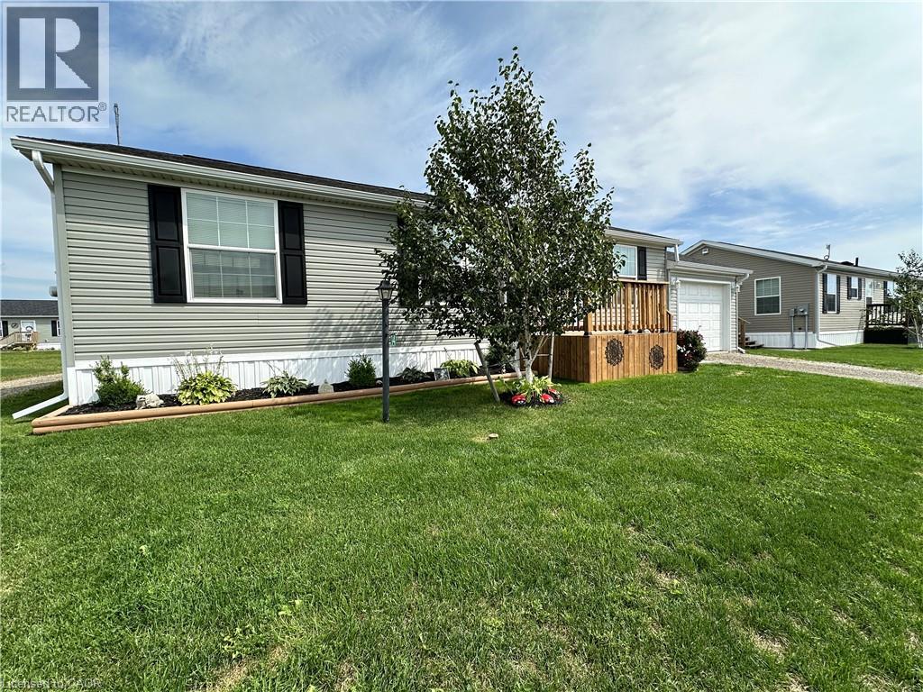 14 COPPER BEECH Drive - 3