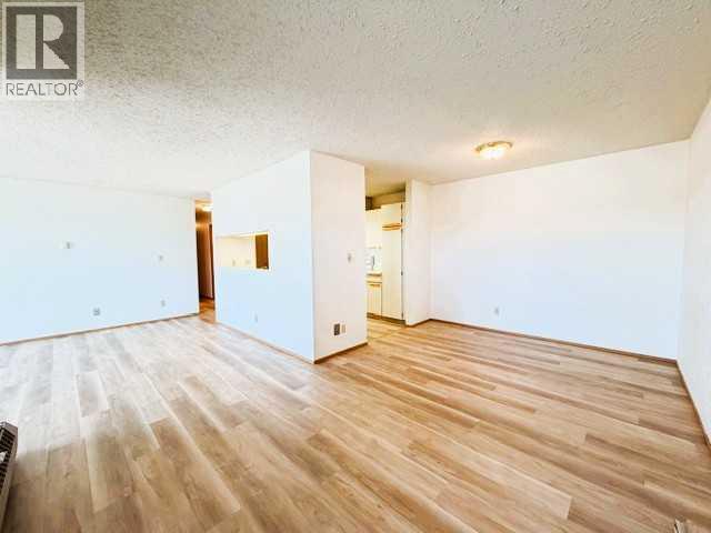 306E, 201 12 Avenue SW, Slave Lake — photo 7