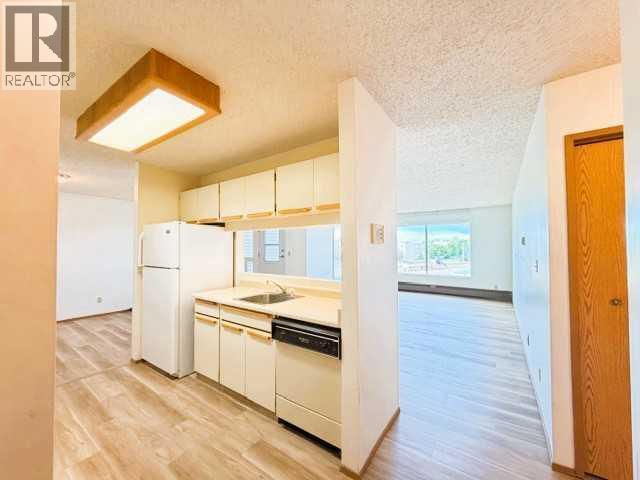306E, 201 12 Avenue SW, Slave Lake — photo 2
