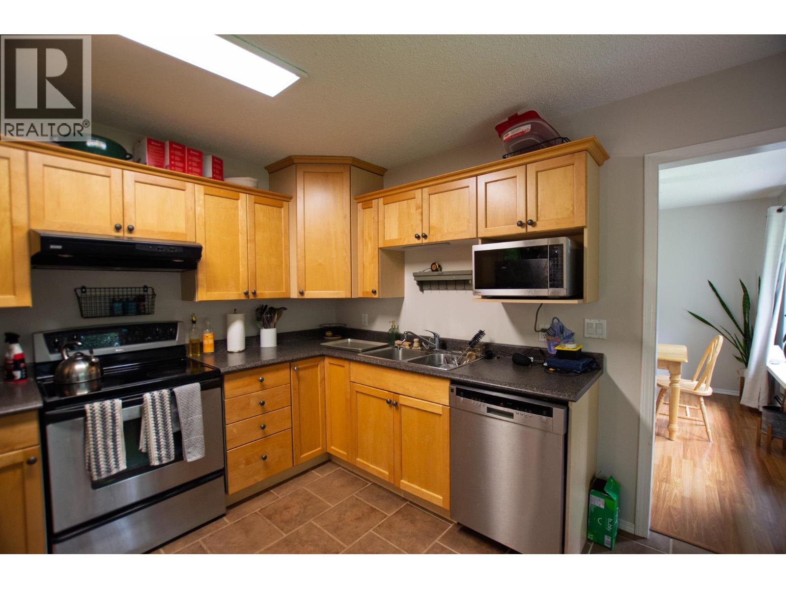 3175 WALLACE CRESCENT, Prince George