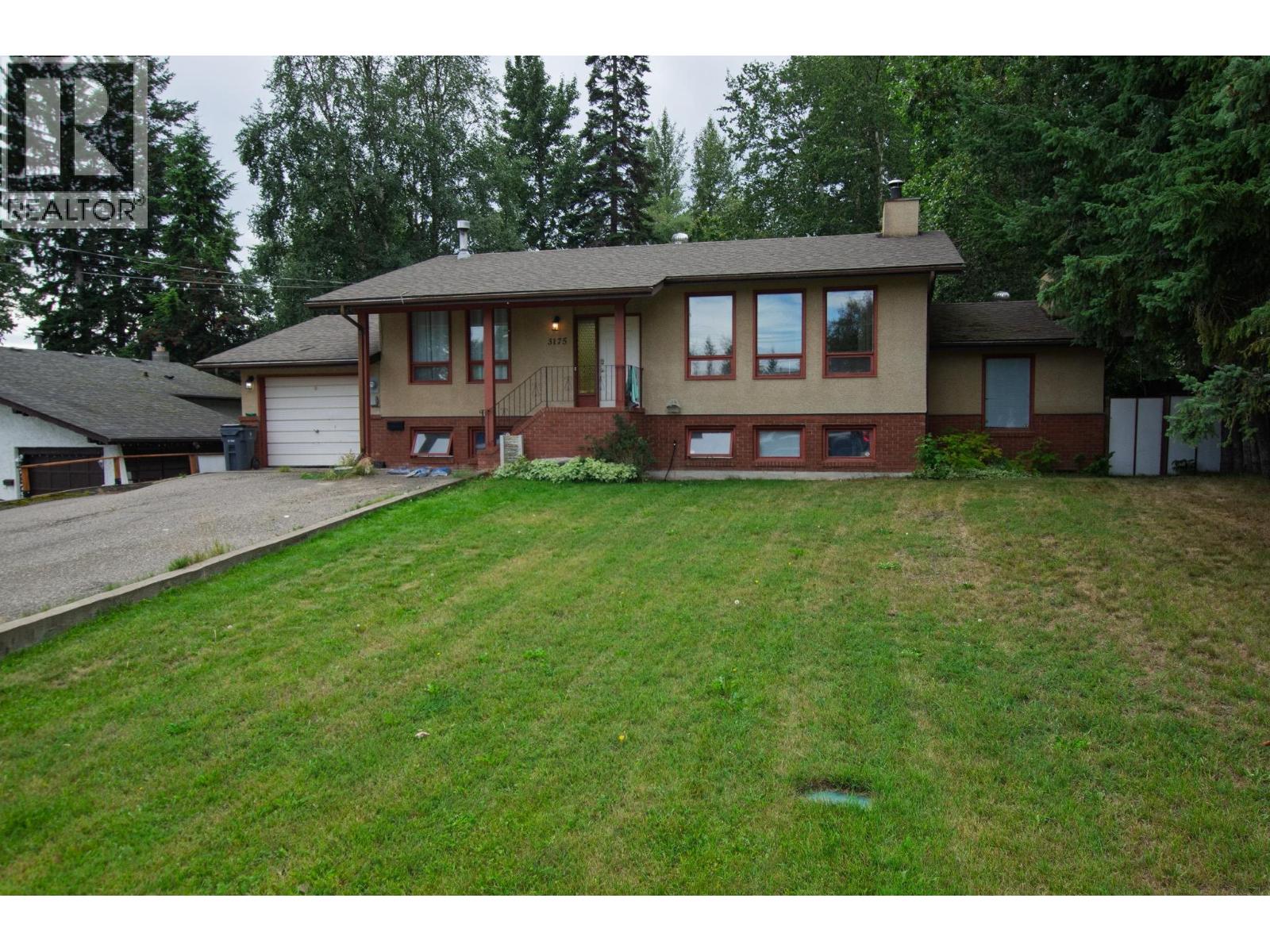 3175 WALLACE CRESCENT, Prince George