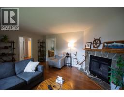 Kitchen of 3175 WALLACE CRESCENT · Prince George, BC