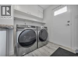 6279 Blueback Rd, Nanaimo, BC V9V1A9 Photo 14