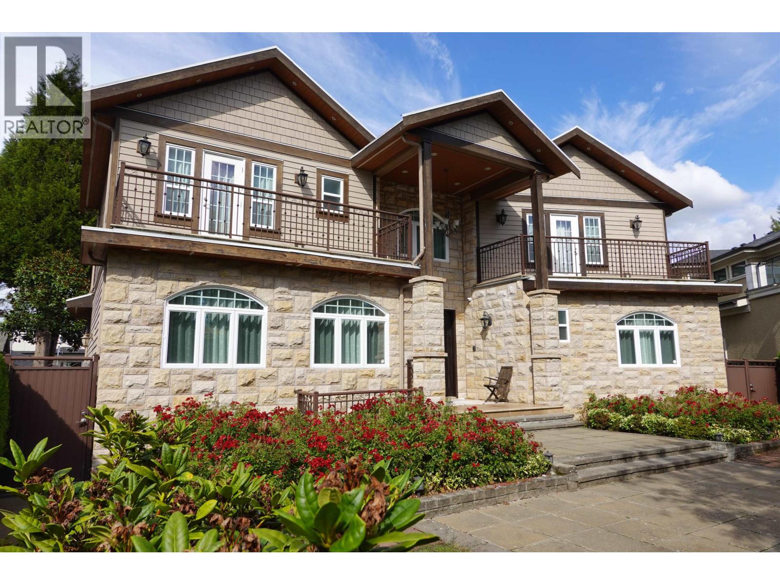 Property for sale at 729 W 47TH AVENUE