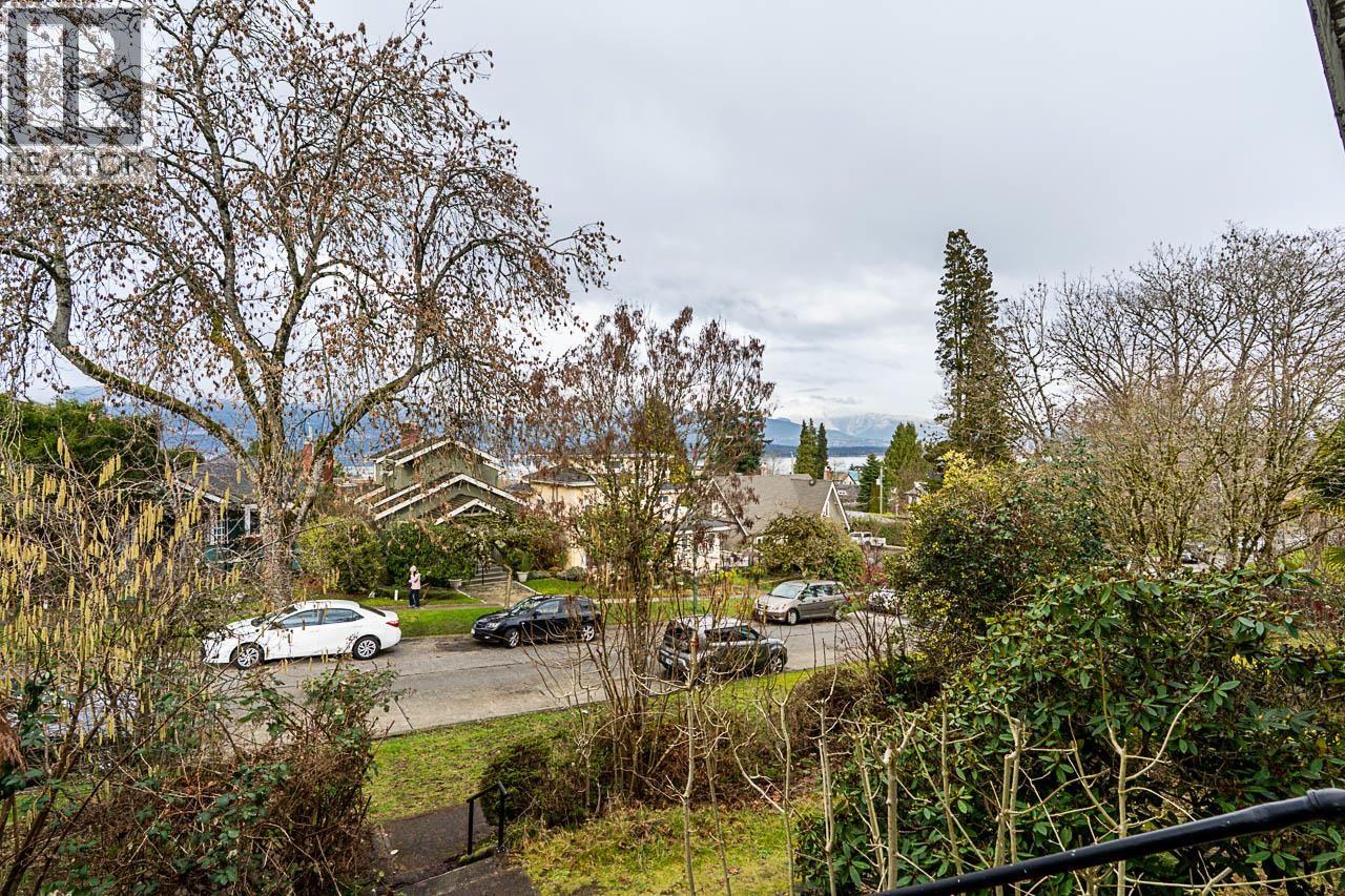 4534 W 5TH AVENUE, Vancouver