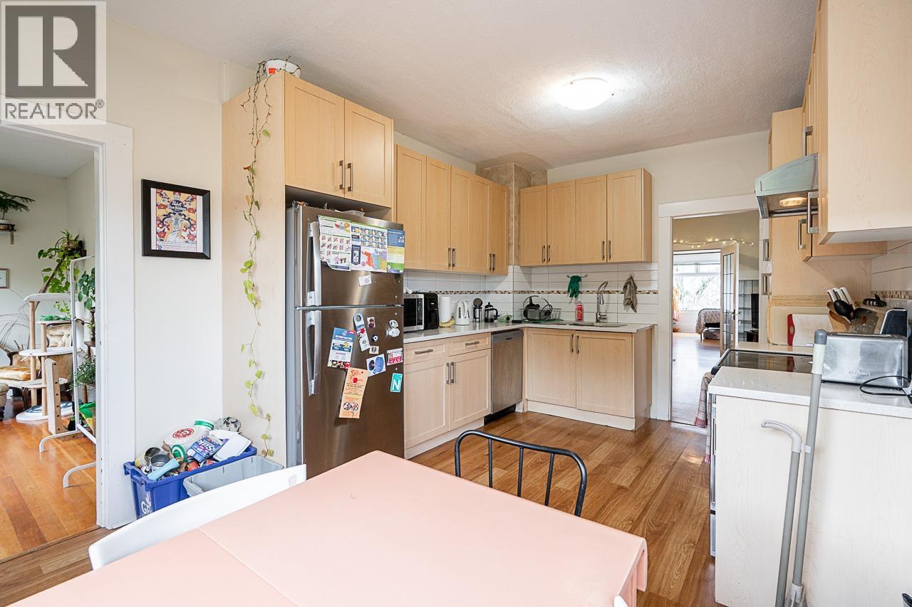 4534 W 5TH AVENUE, Vancouver