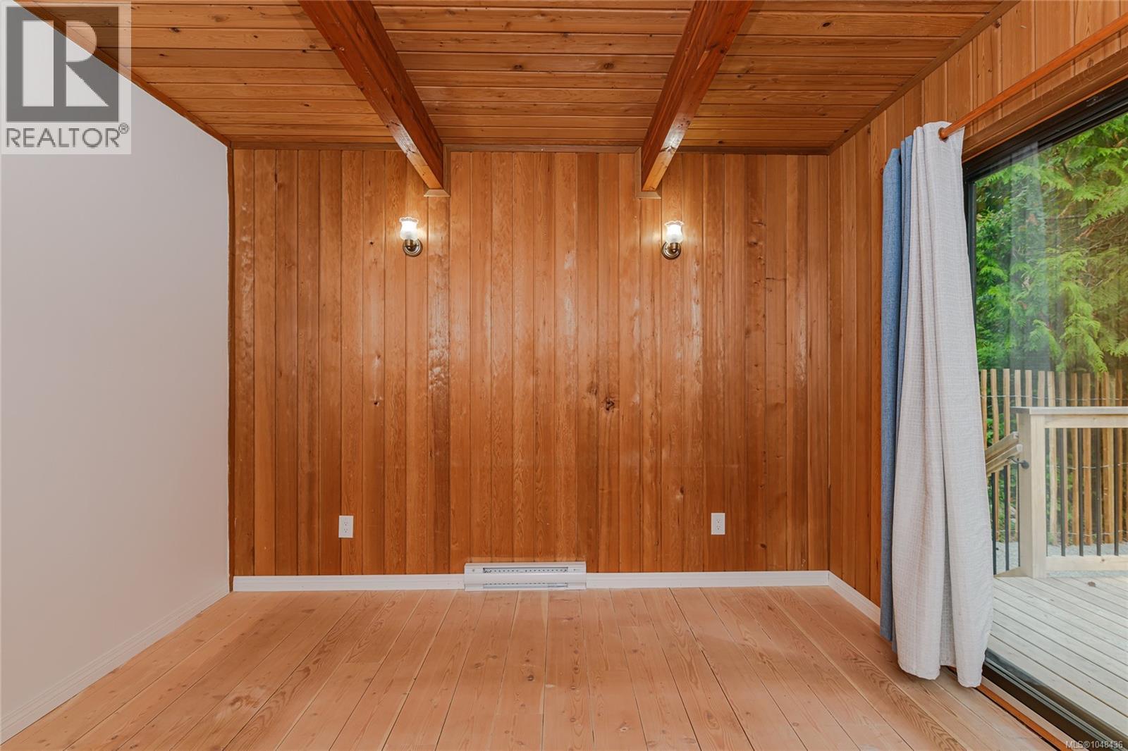 384 Roland Rd - 14