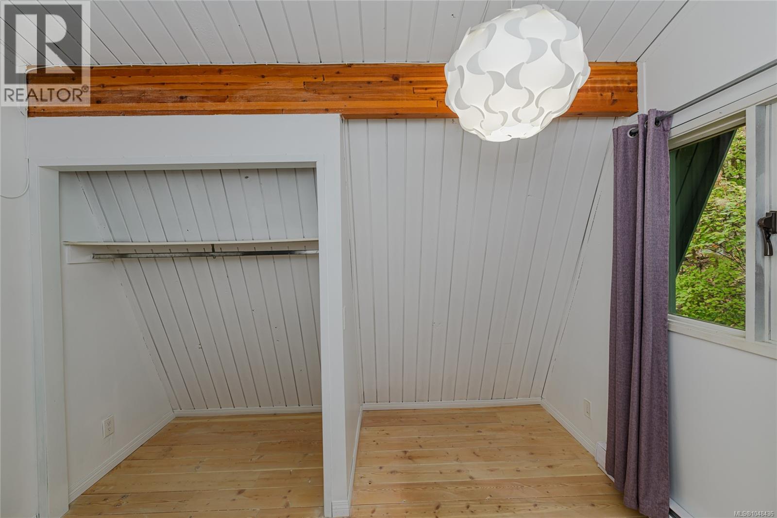 384 Roland Rd, Salt Spring