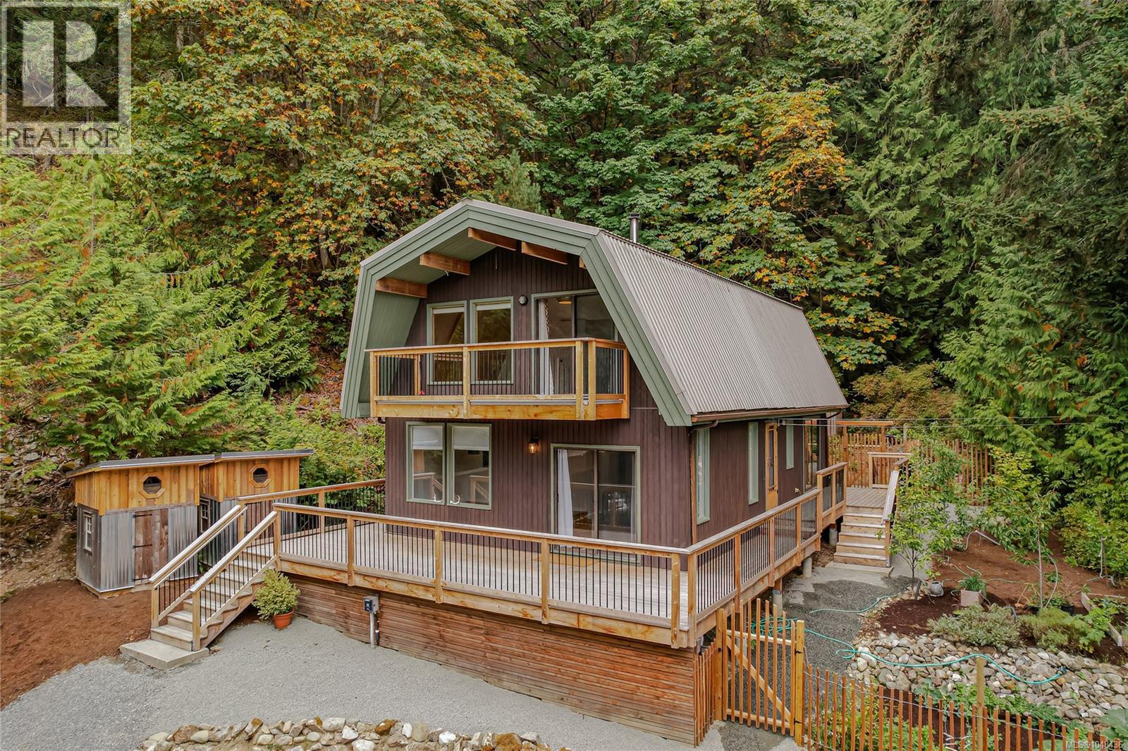 384 Roland Rd, Salt Spring